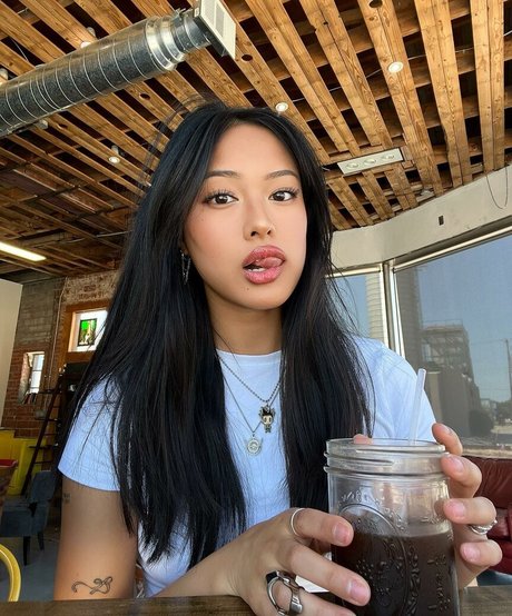 Gabby hua star pornographic photos