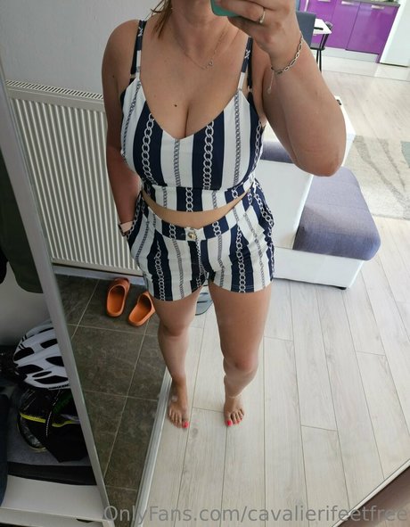 cavalierifeetfree perfect actress gallery