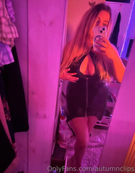 autumnclips model sexy pic
