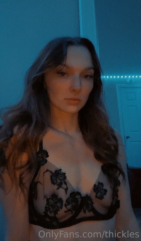 thickles art model pics