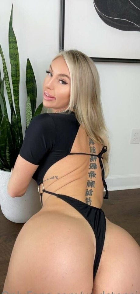 wydstepsissy pornstar free photos