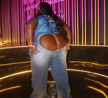 Jojo Todynho star high quality pics