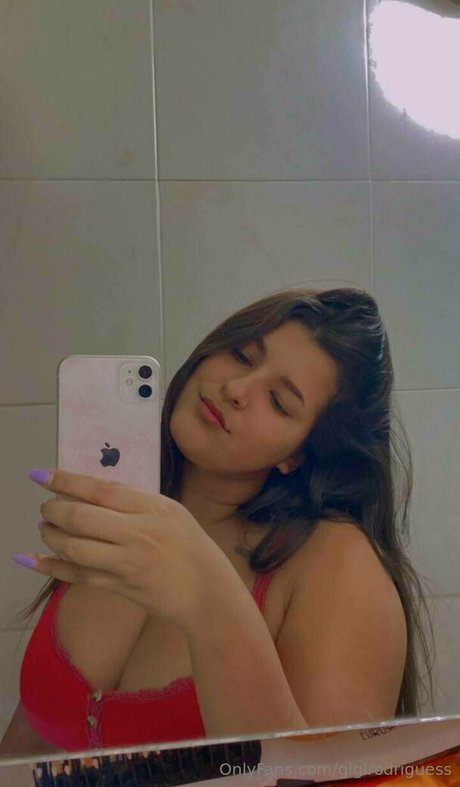 gigirodriguess model hd images