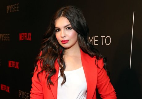 Isabella Gomez xxx model pic