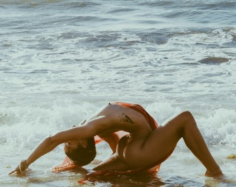 beauty asian onlyfans erotic pic