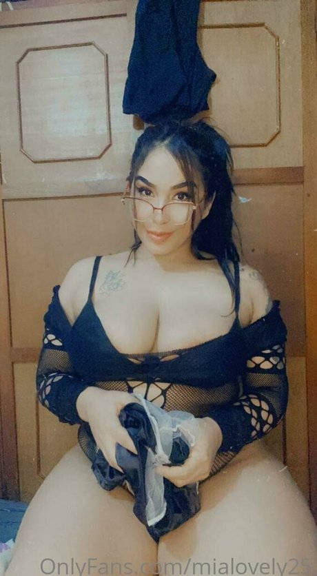 mialovely25 pornstar xxx pics
