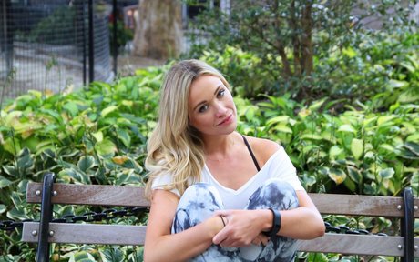 Katrina Bowden star hot photos
