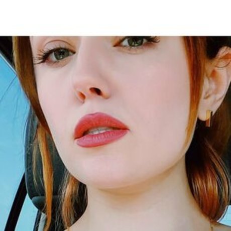 Girl On Cinema sexy star photo