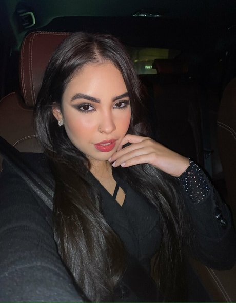 Bruna Balbino pretty star pics