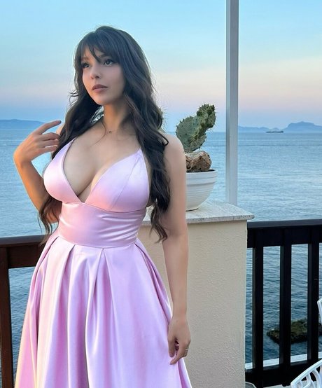 topless beach onlyfans nudes images