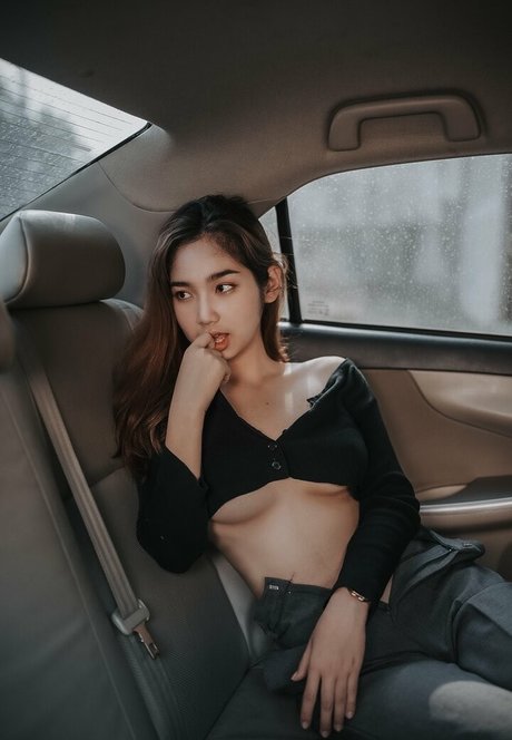 strip nude onlyfans erotic photo