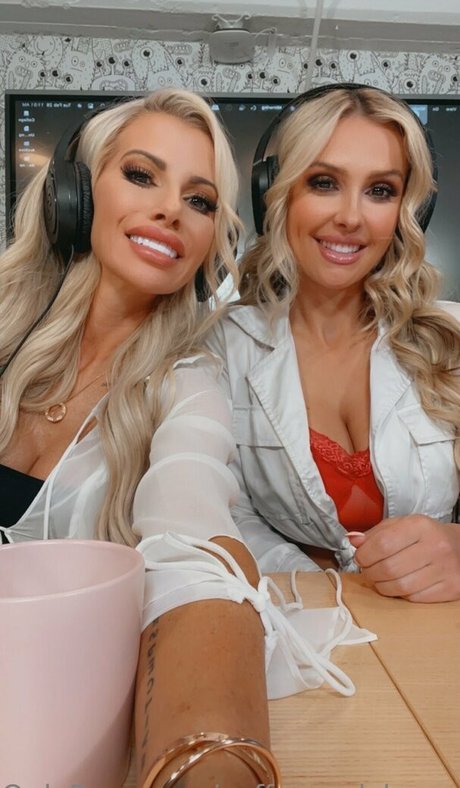 coffeeandcleavage pornstar nudes photos