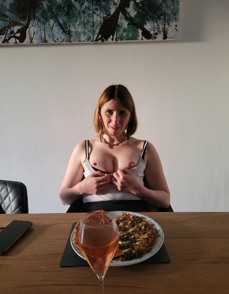 cute onlyfans beautiful nude galleries
