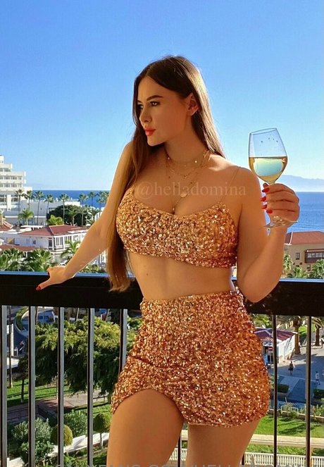 helladomina pornographic actress pics