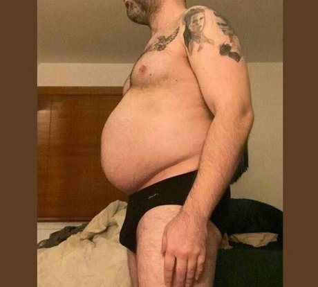 himbotheo model nudes pics