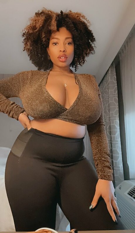 cougars onlyfans sexy nudes picture