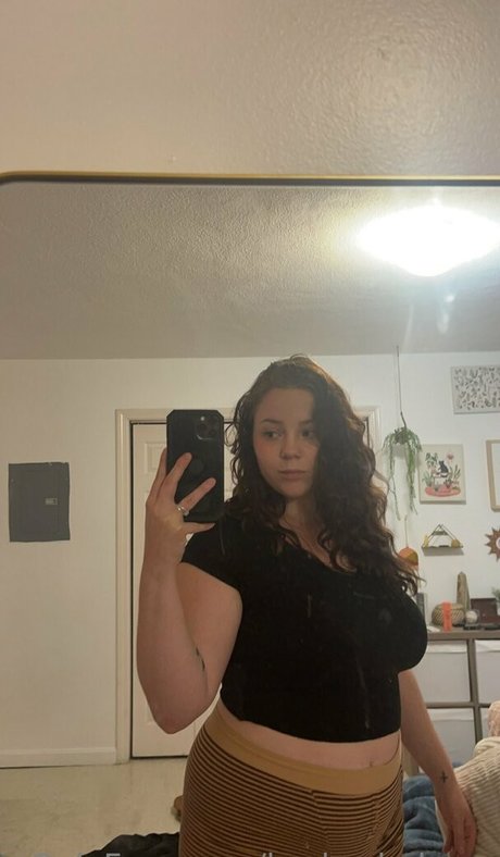lowkeybabyyy star erotic images
