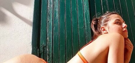 Deborah Neri star porn pics