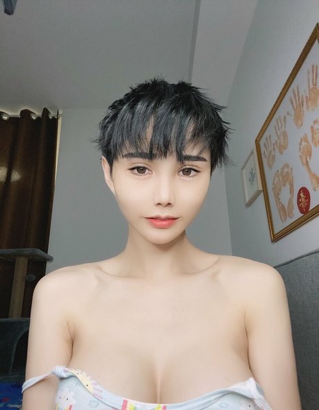 valentine8 official naked star images