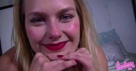 Vika Model profile image
