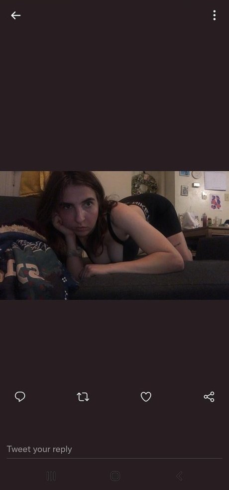 big labia onlyfans free naked picture
