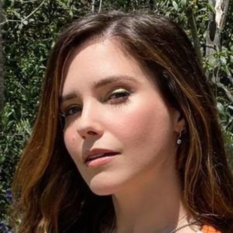 Sophia Bush pornstar hd images