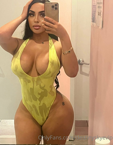 Destinyskyevip pornstar xxx images
