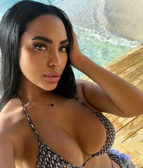 Destinyskyevip nudes star images