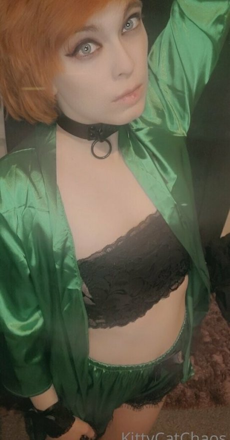 ladylolaria erotic star pic
