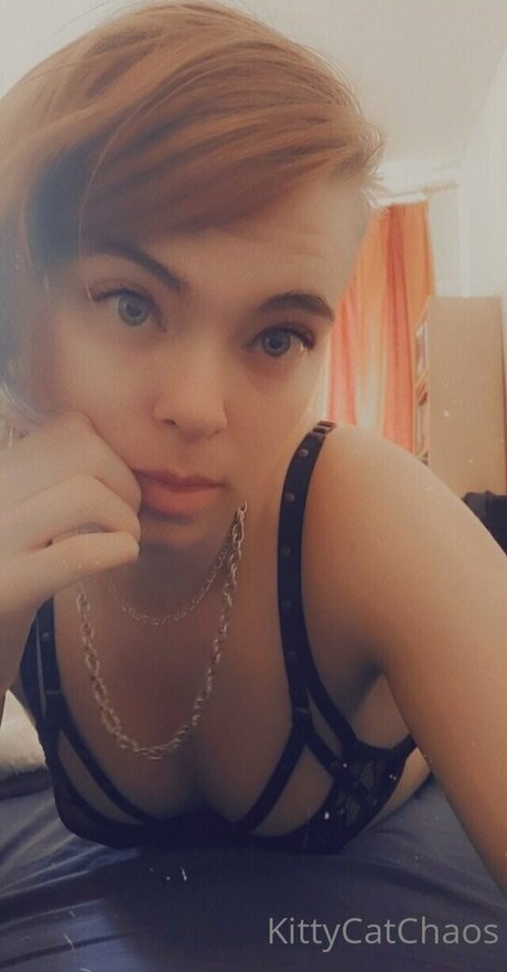 ladylolaria sexy pornstar pic