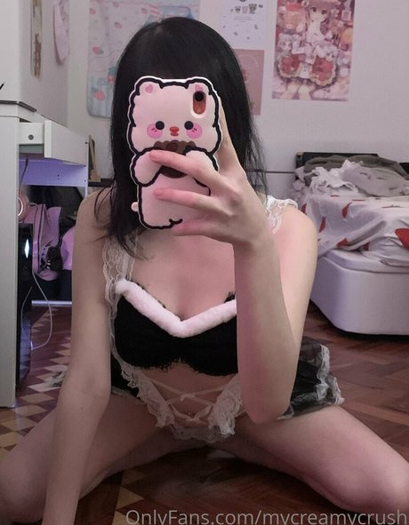 lewdcapy model top images