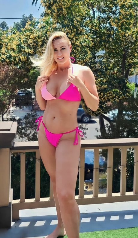Vanessa Cater star naked photos