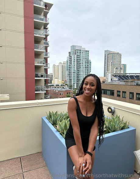 thisorthatwithsunny pornstar exclusive img