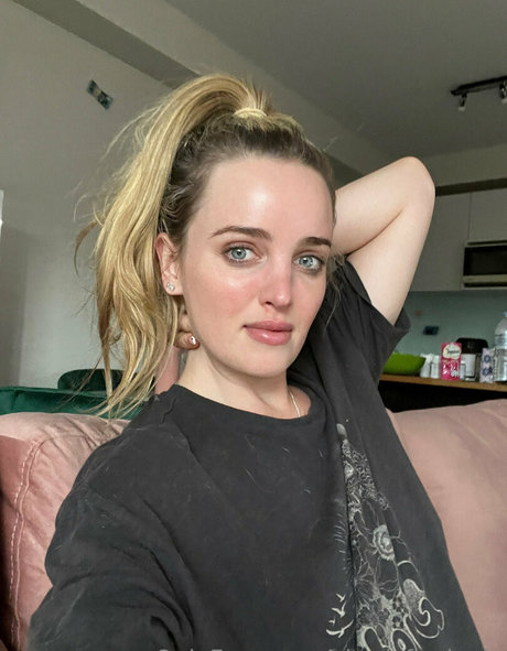 charlsfordevip art actress pics