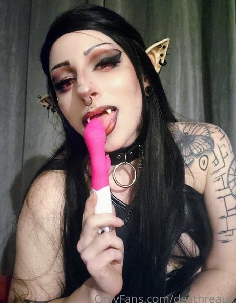 shemale outdoor onlyfans hot sexy pictures