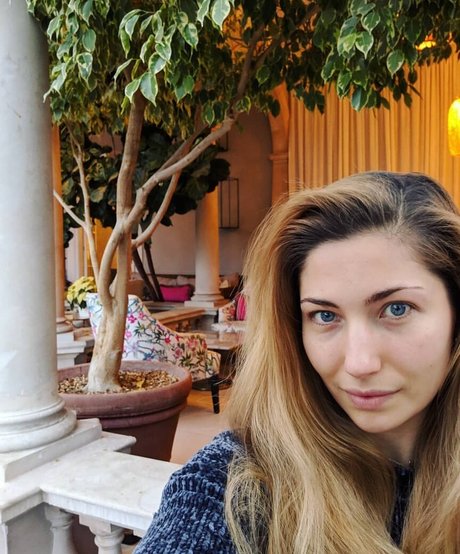 StephanieBC free pornstar photo