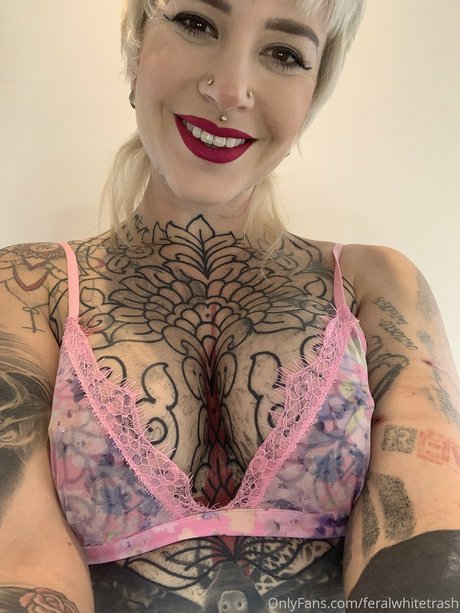 FeralWhiteTrash hot star gallery