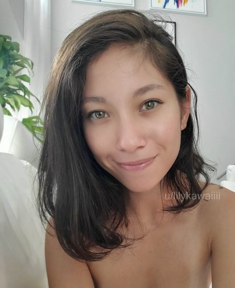 LilyKawaii pornstar free gallery