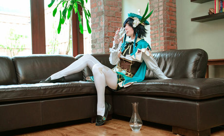 Poisonne top profile image