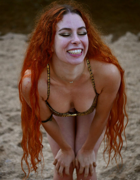 Catarina Serrano hot model images