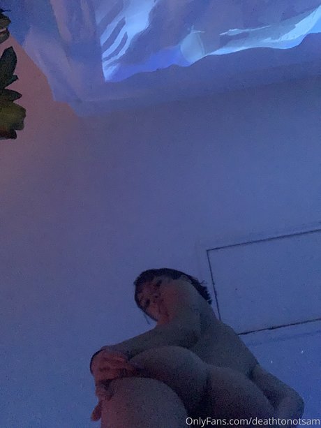 thisbicthdied sex pornstar picture