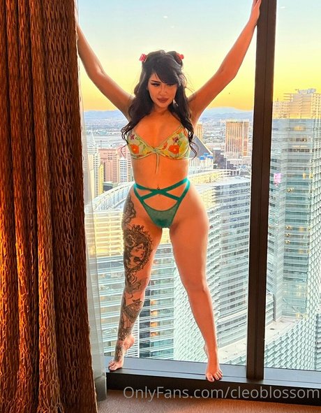 cleoblossom pornographic star photos