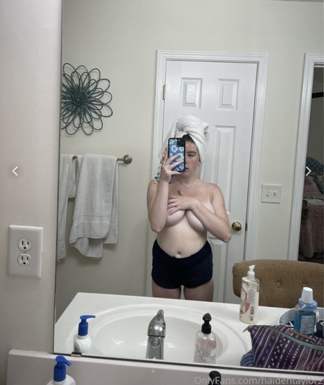 Haiden Taylor naked model picture