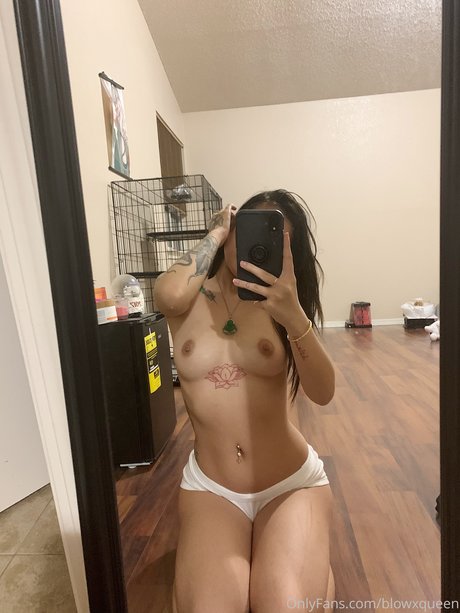 blowxqueen star pornographic picture