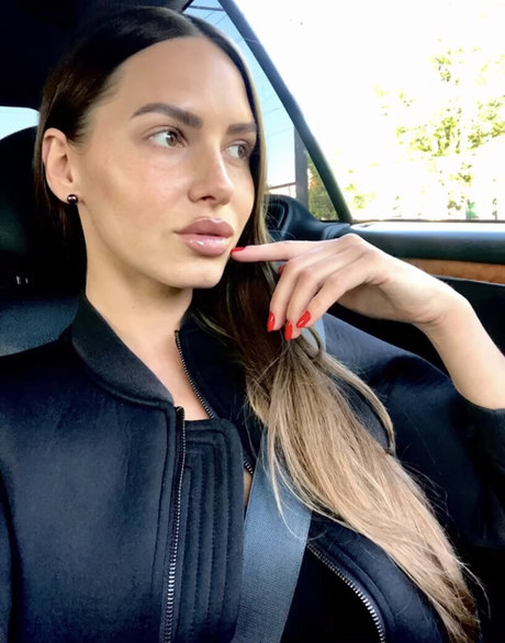Sabine Jemeljanova naked star img
