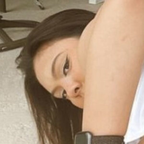 Favefilipina model nude photo