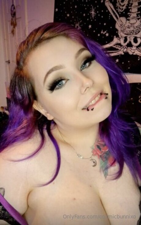 Cosmicbunnixo star nudes photos