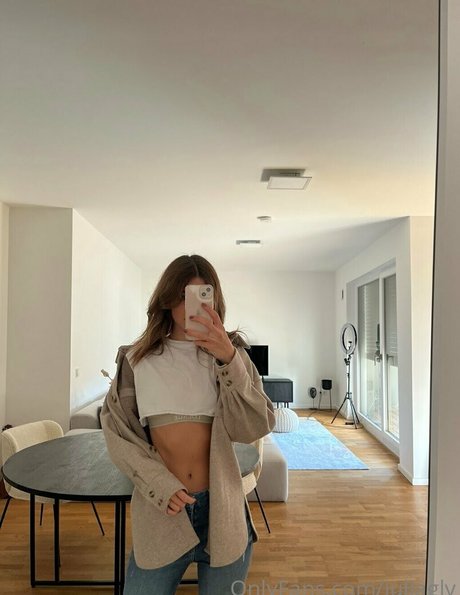 Julia Gauly pornographic model image
