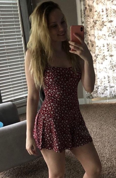 ASMR Darling sex star pic