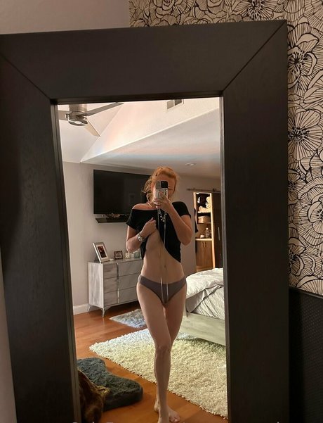 big tits nerd onlyfans art naked gallery